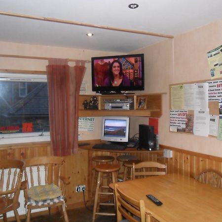 Sandras Backpackers Терсо Екстер'єр фото
