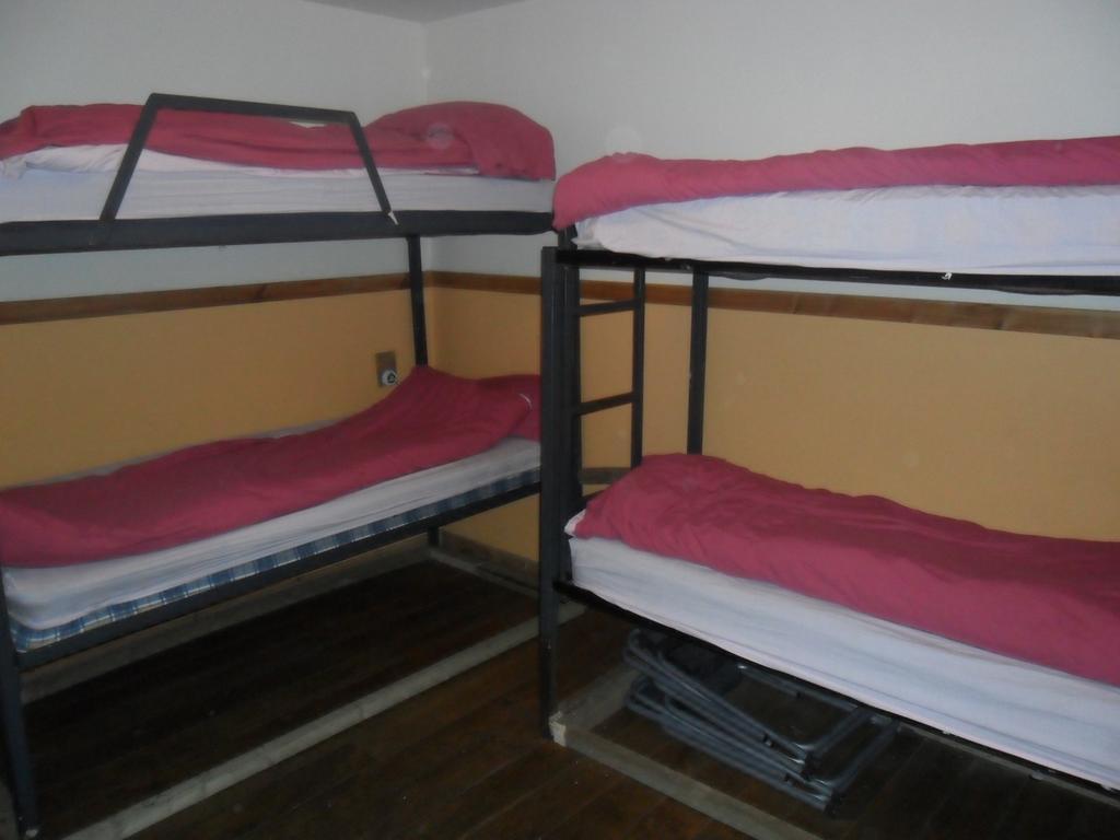 Sandras Backpackers Терсо Екстер'єр фото